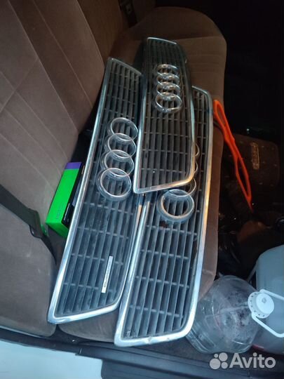 Решетка audi a8 d2