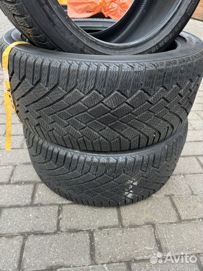 Continental ContiVikingContact 7 245/40 R18 97T