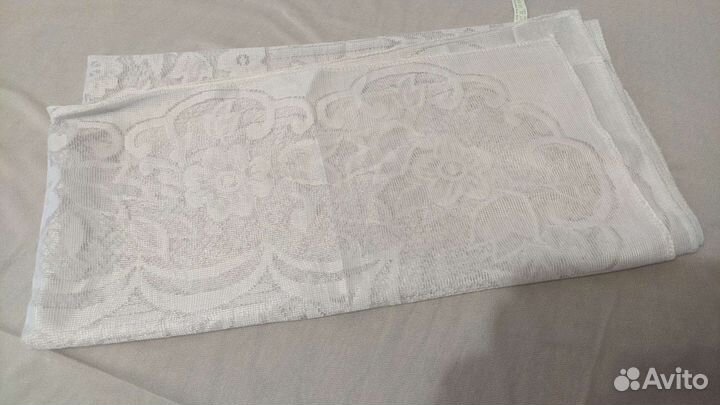 Ткани-отрезы Тюль,3.3х2.6;3,5х2,6