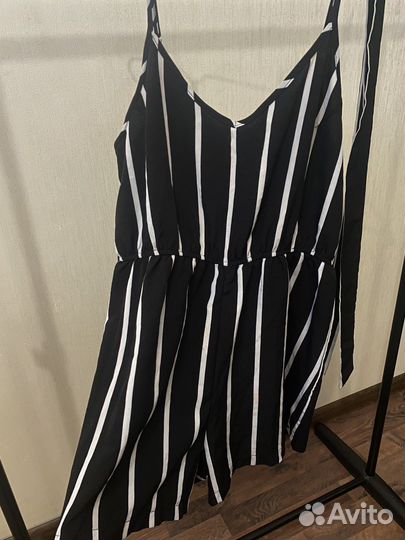 Комбинезон женский с шортами, размер м