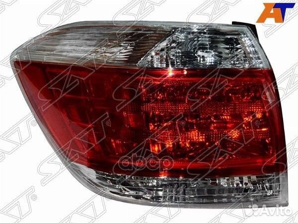Фонарь toyota highlander -13 лев. ST1121938L Sat