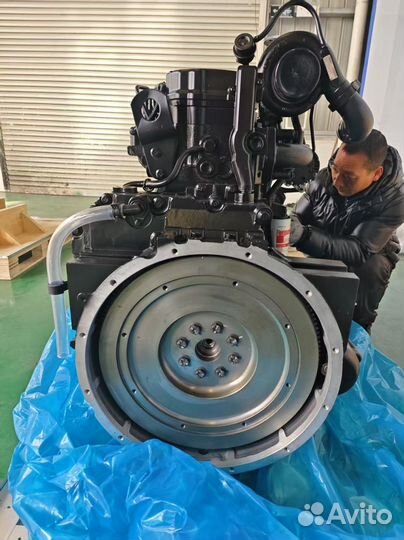 Двигатель Cummins ISB6.7E4 новый Камаз
