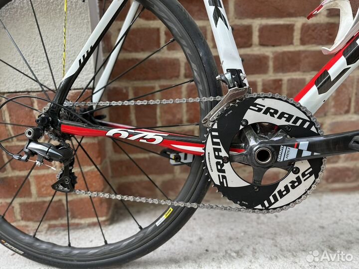 Карбоновый шоссейный велосипед Look 675