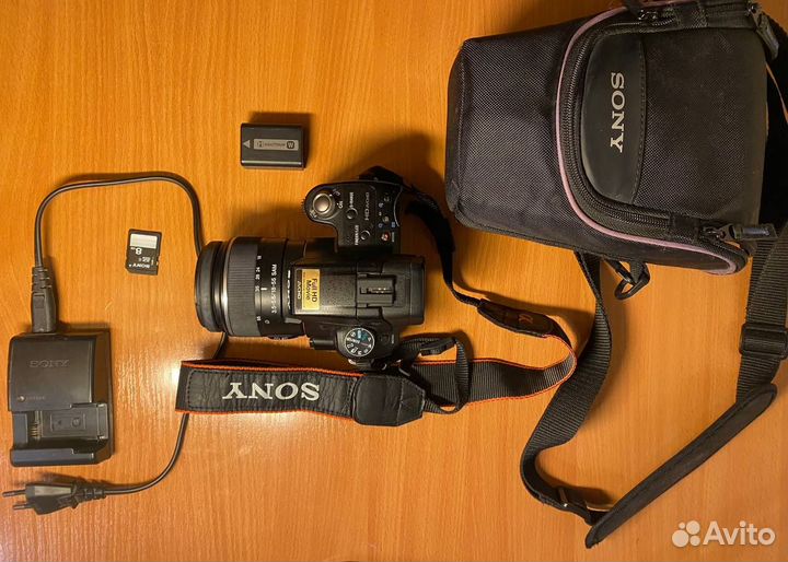 Фотоаппарат Sony Alpha SLT-A35 Kit