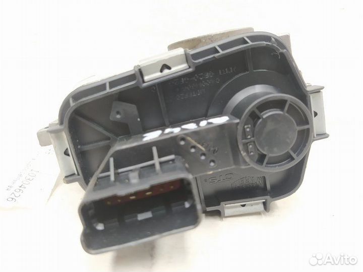 Б/У Б/У Заслонка дроссельная Европа 8200166869