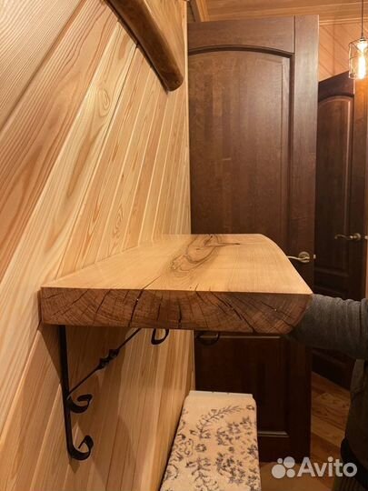 Консоль в стиле лофт