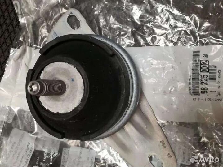 Оригинальные запчасти на Ситроен C5 двиг.1,6 турбо