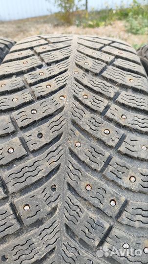 Michelin X-Ice North 4 205/55 R16