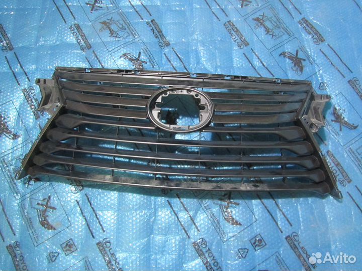 Решетка радиатора Lexus RX 4 2015-2019 53111-48320
