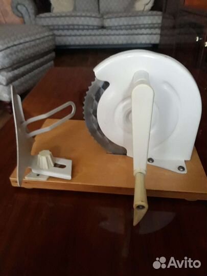 Ломтерезка для хлеба