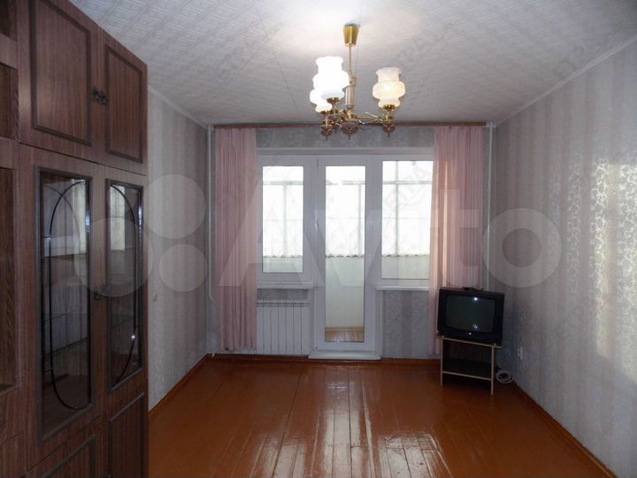 2-к. квартира, 45 м², 1/9 эт.
