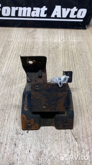 Кронштейн Крепления акб Zotye Coupa