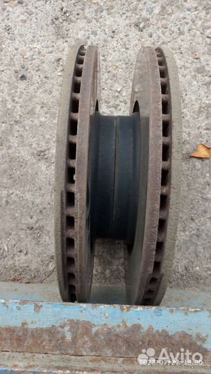 Передние тормозные диски Хундай Соната 2020гв