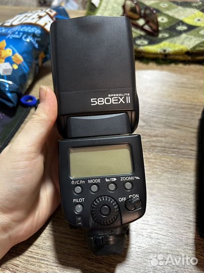 Вспышка камеры canon speelite 580EX ii