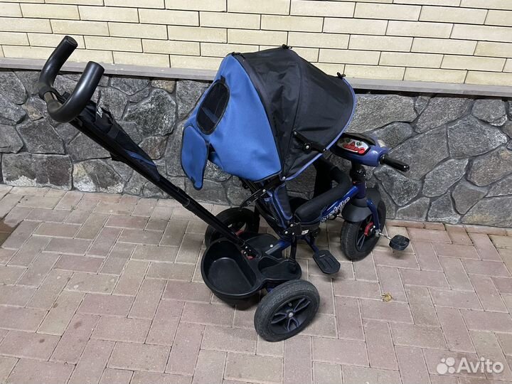 Детский велосипед с родительской ручкой