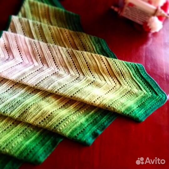 Бактус. Шаль. Платок. Шарф