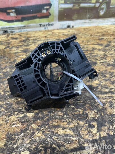 Шлейф руля Рено Лагуна 2