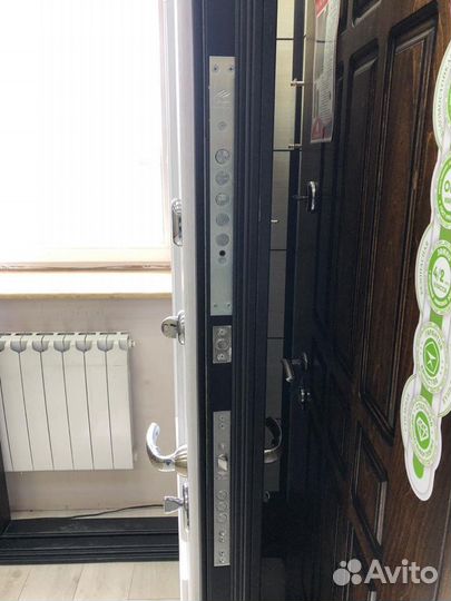 Дверь входная металлическая