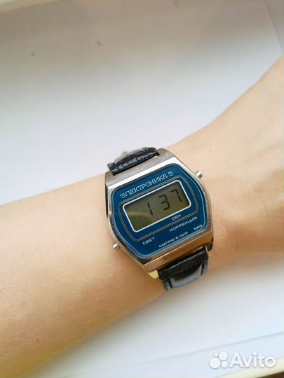 Часы СССР электроника