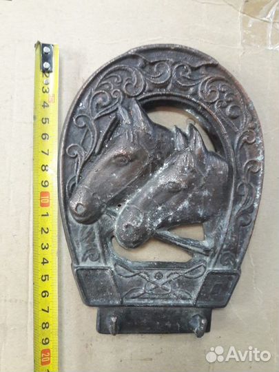 Ключница настенная