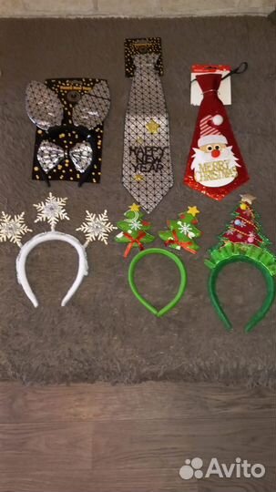 Новогодние аксессуары