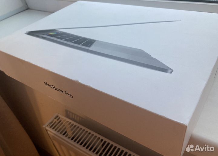 MacBook pro 15 2016 / i7 / 512gb ssd