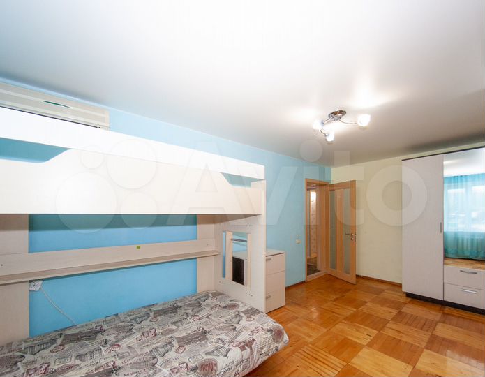 2-к. квартира, 43 м², 6/9 эт.