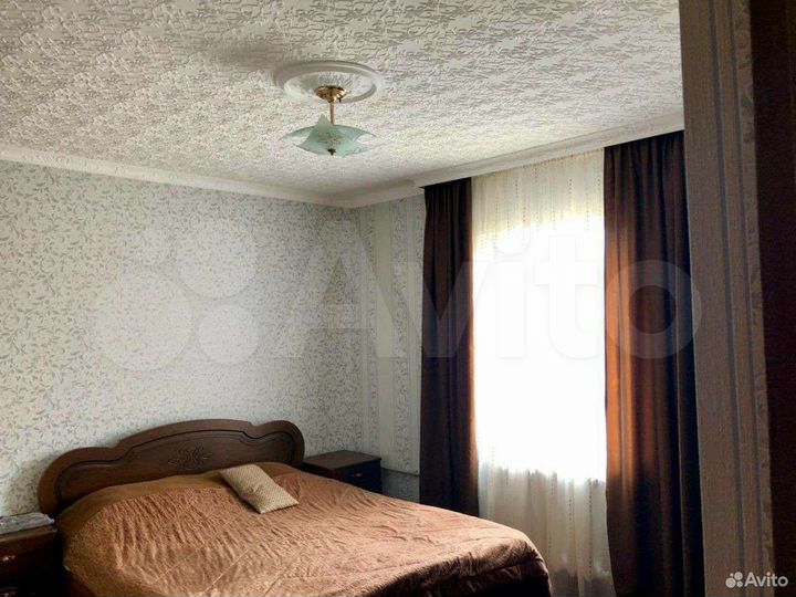 Дом 100 м² на участке 4 сот.