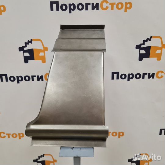 Порог пассажирской двери VW Crafter maxi