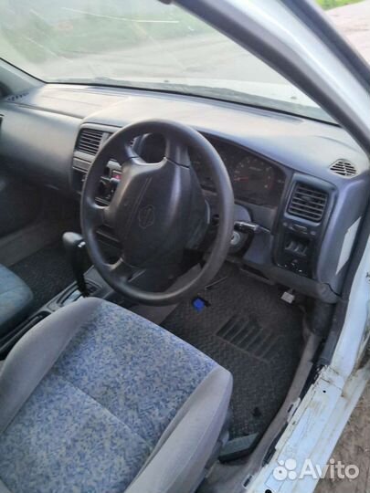 Двери Nissan pulsar