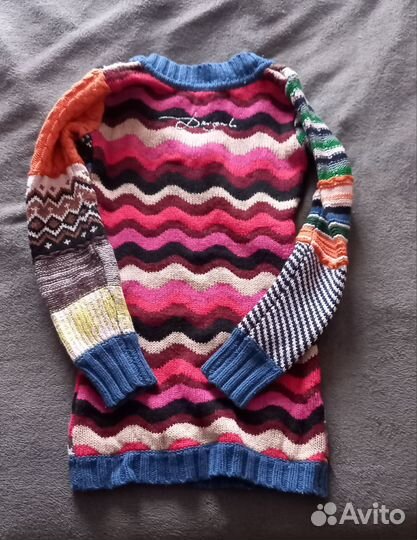 Свитер теплый