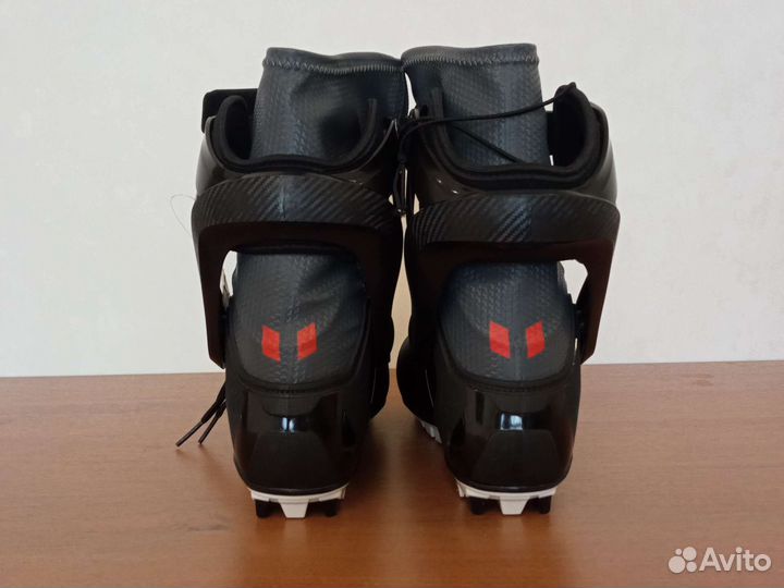 Лыжные ботинки коньковые