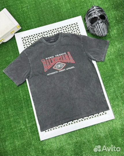 Balenciaga футболка