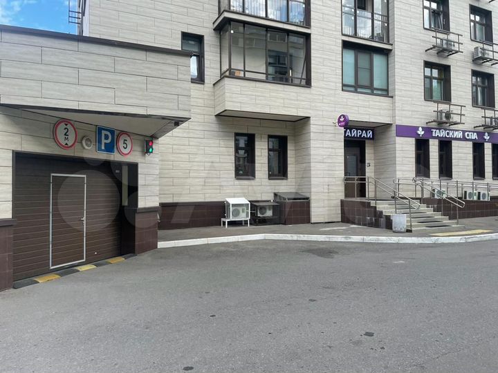 Машиноместо, 16 м²