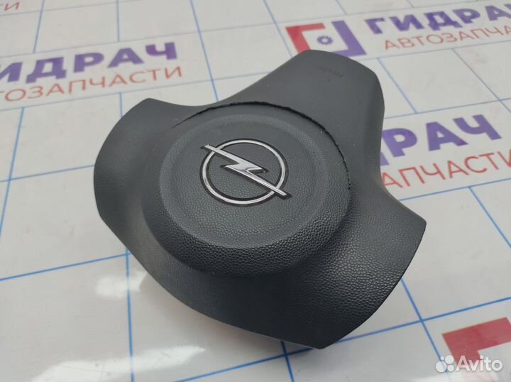 Подушка безопасности в рулевое колесо Opel Corsa D