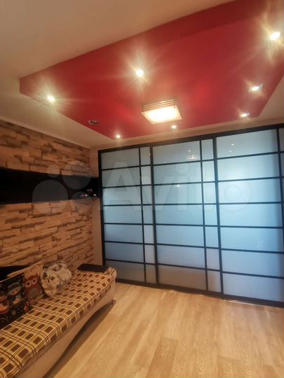 2-к. квартира, 57 м², 9/10 эт.