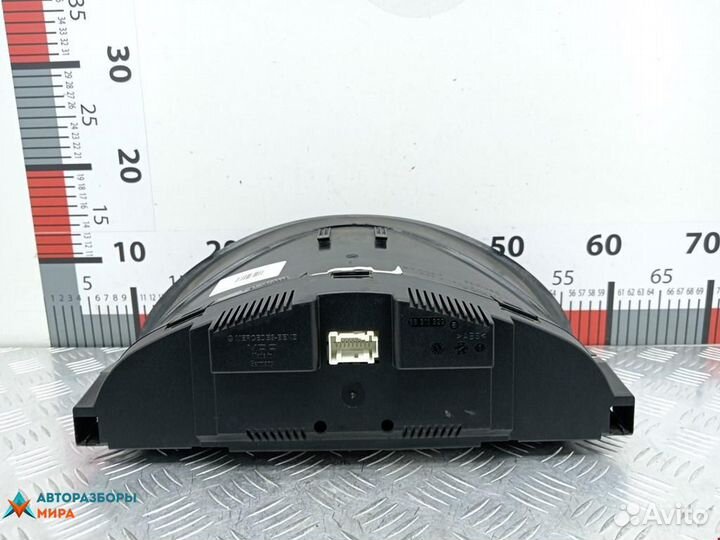 Щиток приборов (приборная панель) Mercedes-Benz