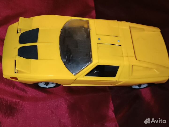 Машинка радиоуправляемая