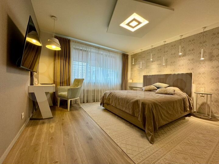 3-к. квартира, 117,7 м², 4/14 эт.