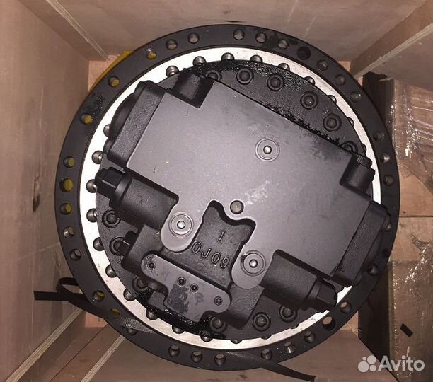 Редуктор хода для Hyundai R180LC-9