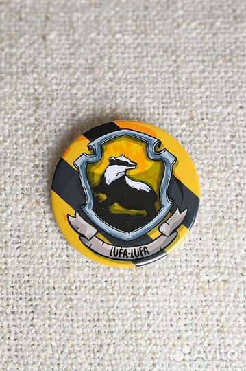 Значок Пуффендуй #1 (Гарри Поттер)