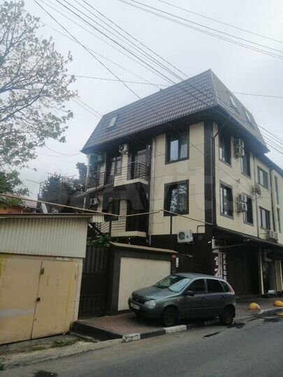 3-к. квартира, 80 м², 2/4 эт.