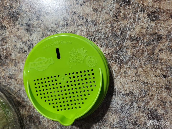 Банки стеклянные винтовые 2 л + крышки