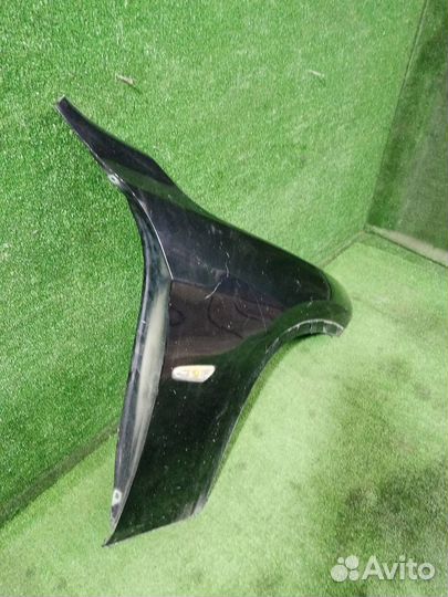 Крыло переднее правое Bmw X1 E84 N46B20BD 2011