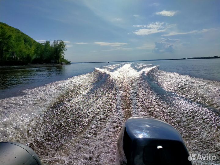 Аренда и прокат лодки с мотором