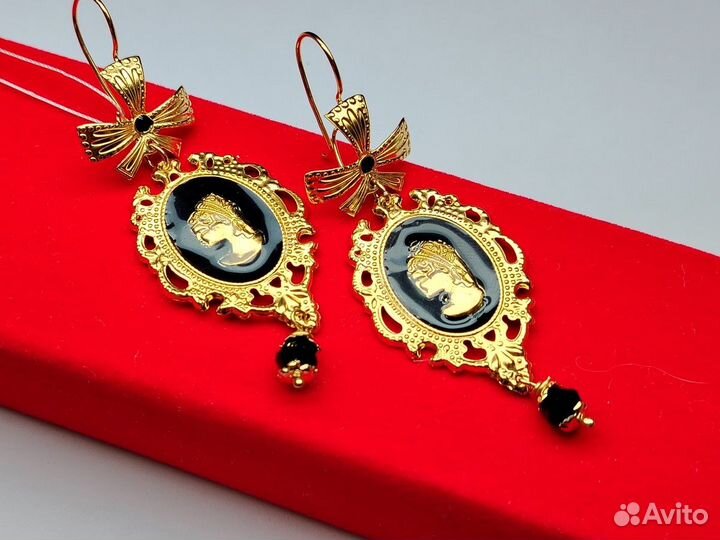 Серьги с образом романовы золотые