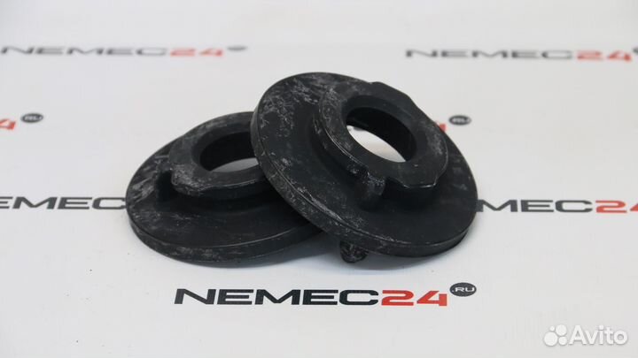 Опора амортизатора переднего в наличии