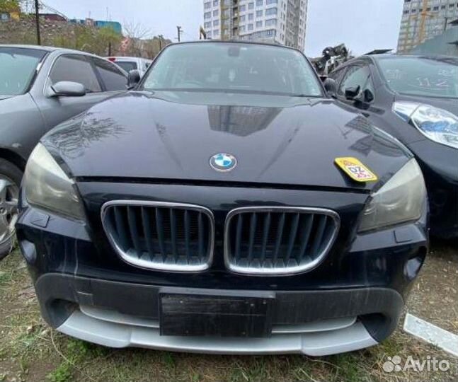 Петля капота передняя Bmw X1 E84 N46B20BD