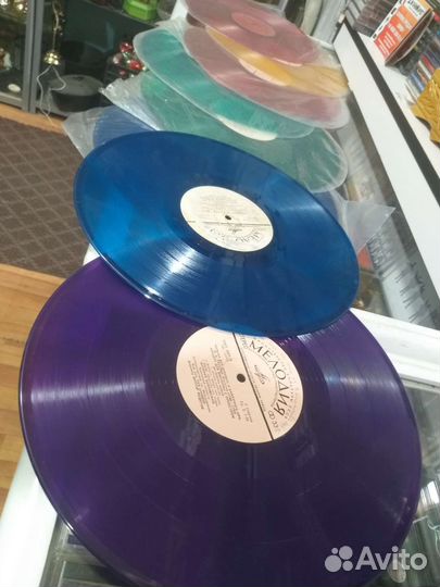 Виниловые грампластинки цветные