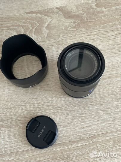 Объектив Sony Carl Zeiss Sonnar T* 55mm f/1.8